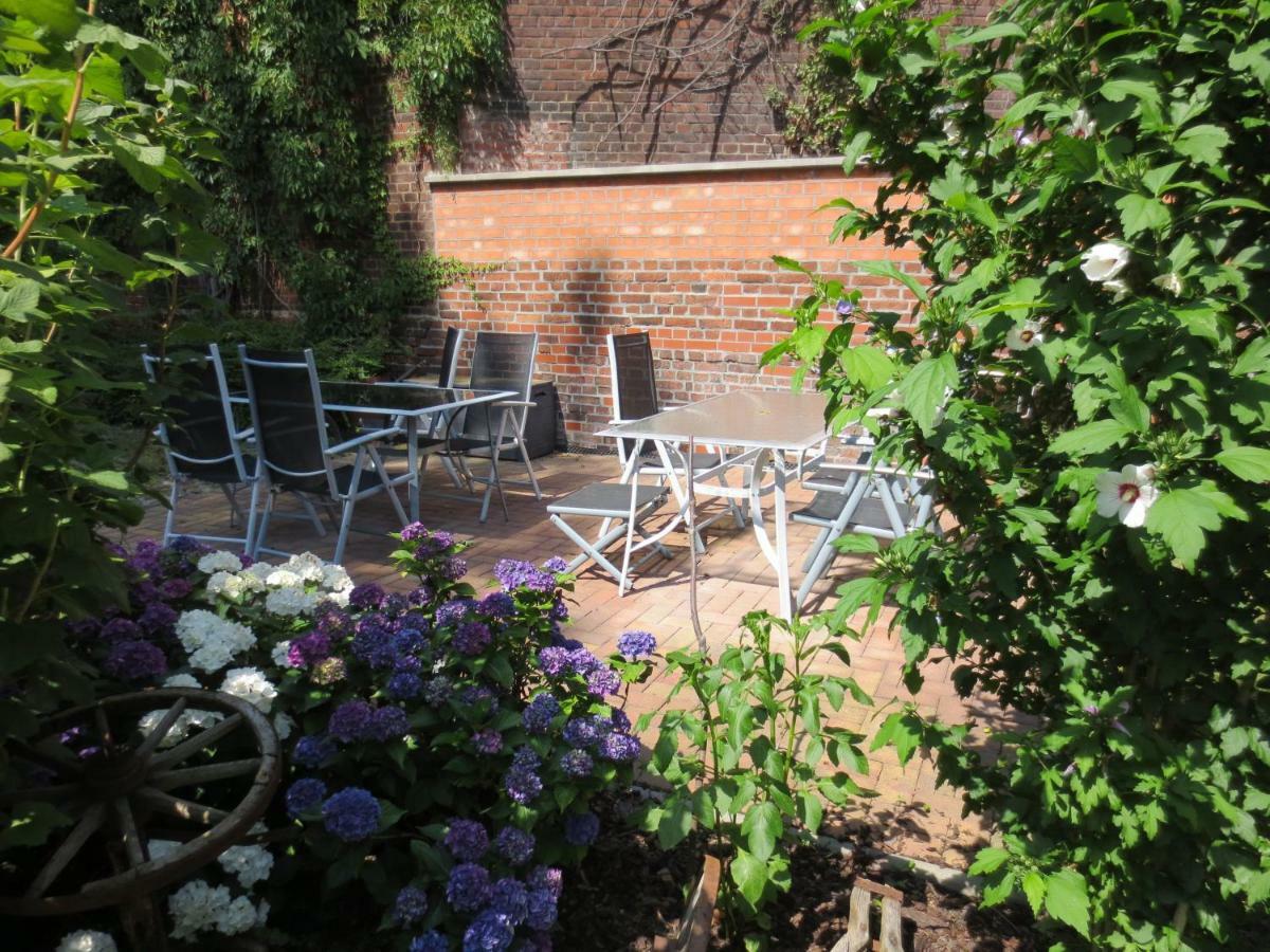 Haus Gruenderzeit Apartman Görlitz Szoba fotó